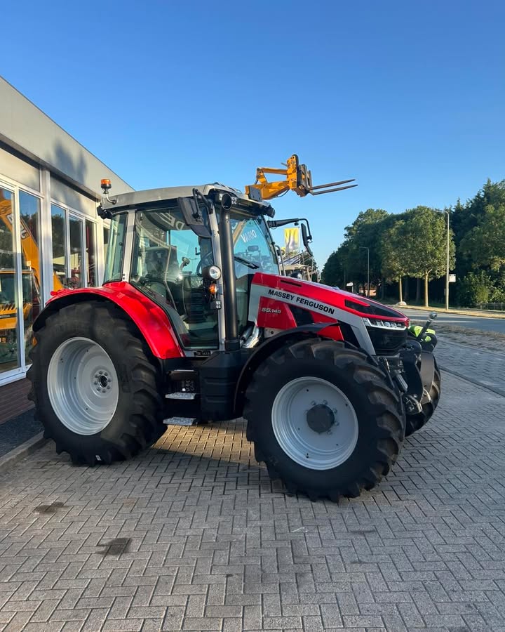 Nieuw! Deze prachtige Massey