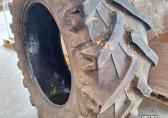 Pirelli 520/70X38 TM700 50%