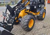 JCB 403 AGRI SMART POWER DEMO