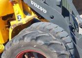 Volvo L40B-TP Shovel